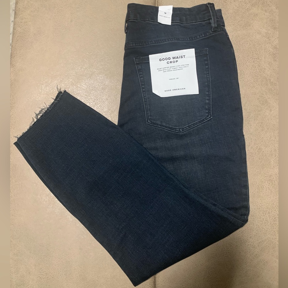 Good American Skinny High Rise Crop Jean w/ Flat Tummy Tech Black Women Size 18